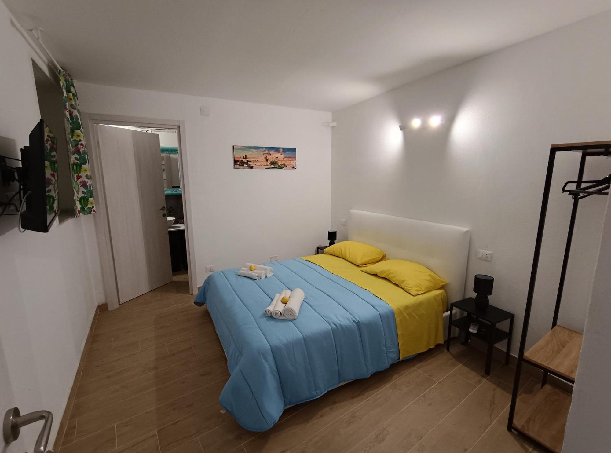 Talia Capo Massimo Apartment Палермо Екстериор снимка